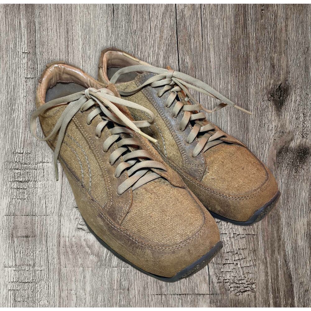 GBX brown men’s shoes. Suede and fabric.‎ Size 8M
